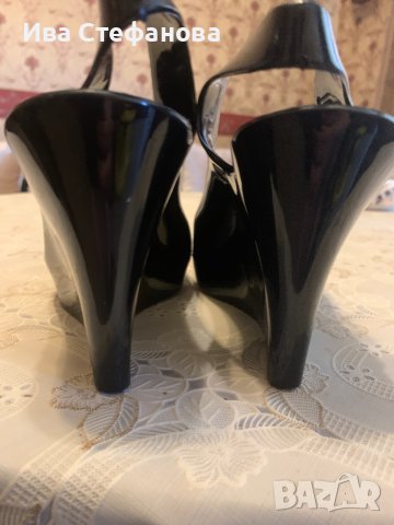Уникални нови черни силиконови Kartell сандали на платформа , снимка 4 - Сандали - 36967450
