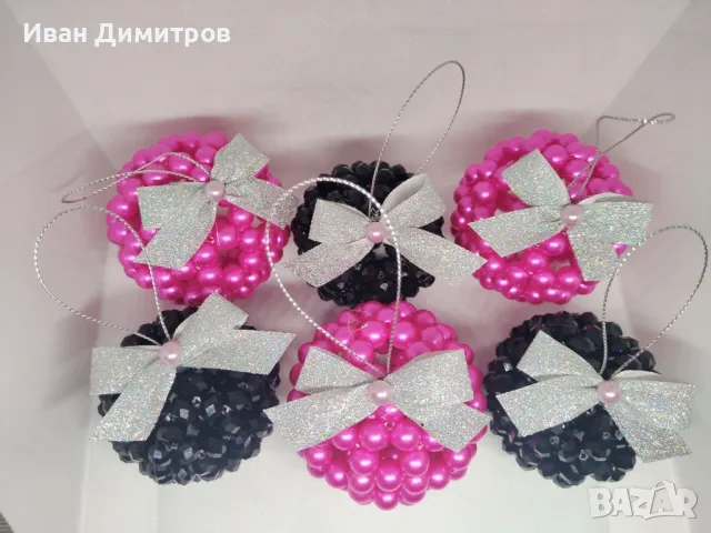 Луксозен ръчно изработен сет Коледни топки за елха от перли и кристали, снимка 3 - Декорация за дома - 47897588