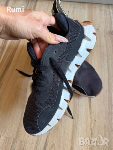 Оригинални маратонки Reebok Zig Dynamica! 45 н, снимка 4 - Маратонки - 52182791
