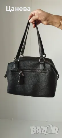 Черна дамска чанта, снимка 2 - Чанти - 47521823