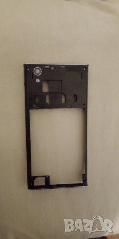 средна рамка Lenovo P70, снимка 2 - Резервни части за телефони - 27293847
