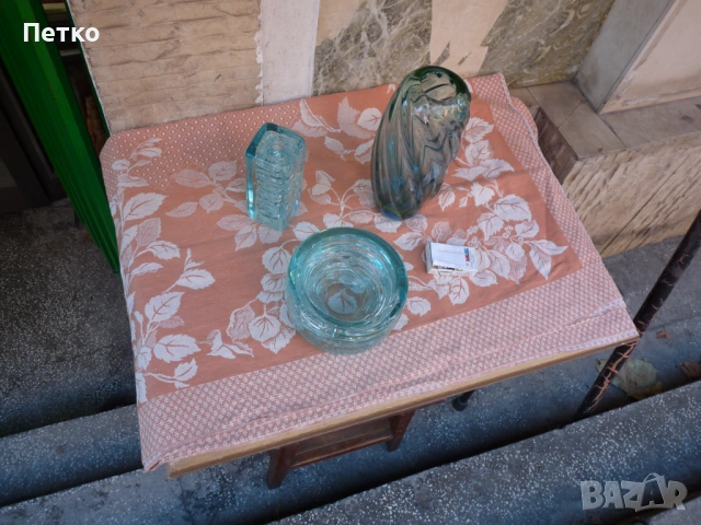 Стар масивен комплект  цветно  стъкло