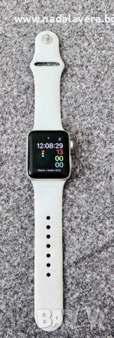 Часовник Apple watch 3 series Епъл уотч 38 мм 8 GBЗаключен с iCloud За Части , снимка 3 - Смарт часовници - 51515008