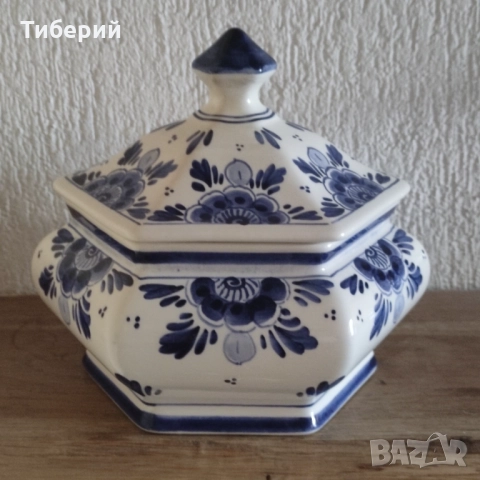 Порцеланова купа/бонбониера