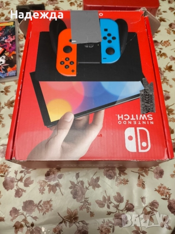 Nintendo Switch OLED-много добро състояние