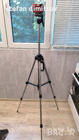 Статив трипод за фотоапарати и камери , снимка 2 - Чанти, стативи, аксесоари - 51009918