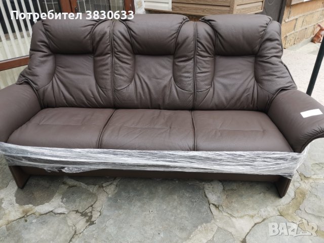 Чисто нов кожен диван марка Hjort Knudsen , снимка 7 - Дивани и мека мебел - 44125719