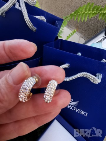 Оригинални обеци  Сваровски в кутия  Swarovski, снимка 6 - Обеци - 35453746