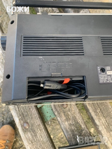 Sharp GF-8080 – ретро японски касетофон |, снимка 4 - Радиокасетофони, транзистори - 53496462