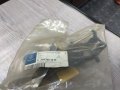 A2207601834**NEU**MERCEDES-BENZ**ЗАДНА ДЯСНА ВЪНШНА ДРЪЖКА НА ВРАТАТА W 220**, снимка 1