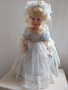 Порцеланова кукла Пепеляшка от галериите Ashton-Drake колекционерска, снимка 3