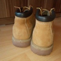 Оригинални Дамски Обувки Timberland номер 38, снимка 4 - Дамски боти - 27715923