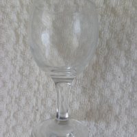 Комплект стъклени чаши, снимка 1 - Чаши - 43476471