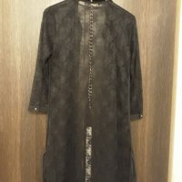 Много луксозна копринена горница в черно, марка KIKI RIKI  с конусовидни ефектни копчета, снимка 17 - Туники - 37446306