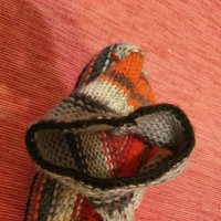 Ръчно плетени домашни чехли  гети, чорапи и домашни ботушки №40, снимка 3 - Пантофи - 35075942