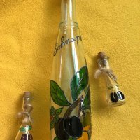 бутилка от френска ракия Schnaps и две юзчета ръчно рисувани сливи, снимка 4 - Декорация за дома - 37435518