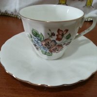 Български костен порцелан Бононя чаши за кафе, снимка 3 - Антикварни и старинни предмети - 44088883