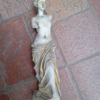 Статуя на Венера, снимка 1 - Антикварни и старинни предмети - 43059573