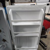 хладилник ретро стил Comfee , снимка 6 - Хладилници - 43965652