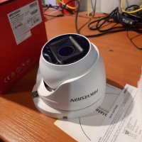 Продавам моторизирани камери Hikvision ds-2ce79d0t-it3zf 2mp 1080p 70 exir , снимка 2 - HD камери - 32359302