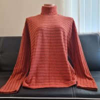 Дамско поло , снимка 1 - Блузи с дълъг ръкав и пуловери - 44028347