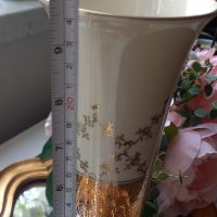 Красива ваза Порцелан, снимка 4 - Антикварни и старинни предмети - 43399939