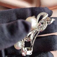 Красива метална шнола в сребристо с перли и кристали и закопчаване с френски механизъм., снимка 14 - Други - 39299997