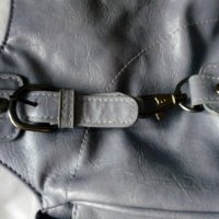 Светло лилава дамска чанта с дръжки и странични джобчета, снимка 2 - Чанти - 28400000