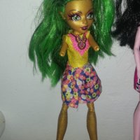Monster High Draculaura Doll , Мостър Хай кукли, снимка 5 - Кукли - 39206537