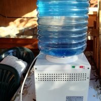 Продавам Диспенсер Санг за топла и студена вода!!! , снимка 1 - Кухненски роботи - 43111925