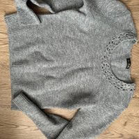 Дамски пуловер , снимка 2 - Блузи с дълъг ръкав и пуловери - 40565688