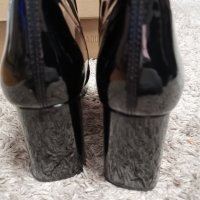 Оригинални боти Steve Madden 39, снимка 3 - Дамски боти - 43954755