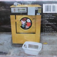 Shakira – Laundry Service (CD) 2001, снимка 2 - CD дискове - 38411666
