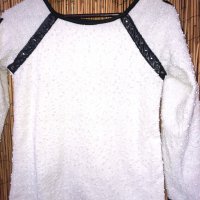 Блуза , снимка 1 - Блузи с дълъг ръкав и пуловери - 43425525