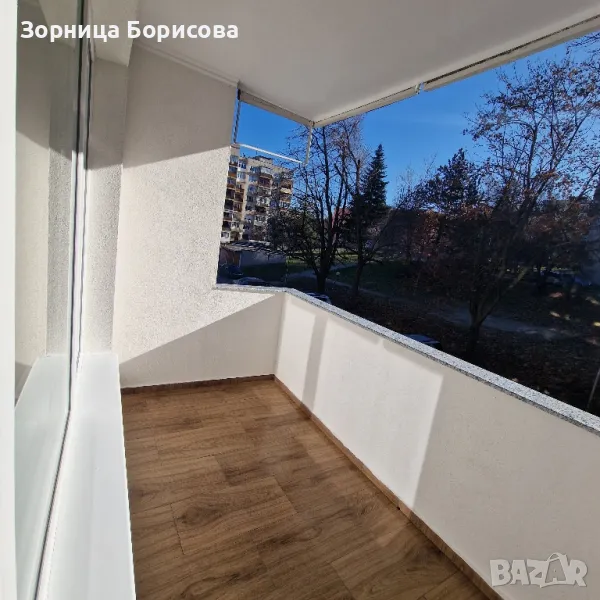 Продавам тристаен апартамент в жк.Орел, снимка 1