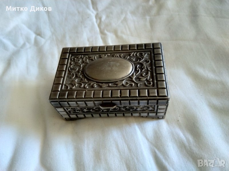 Метална кутия за бижута ЦАМ от соца ръчна изработка 88х55х32мм, снимка 1