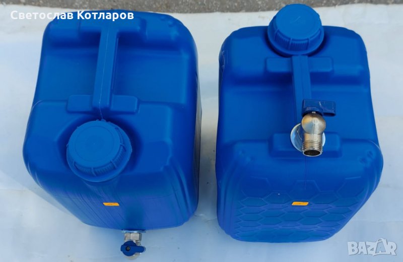 Туба за вода 10 литра с метално кранче полска, снимка 1