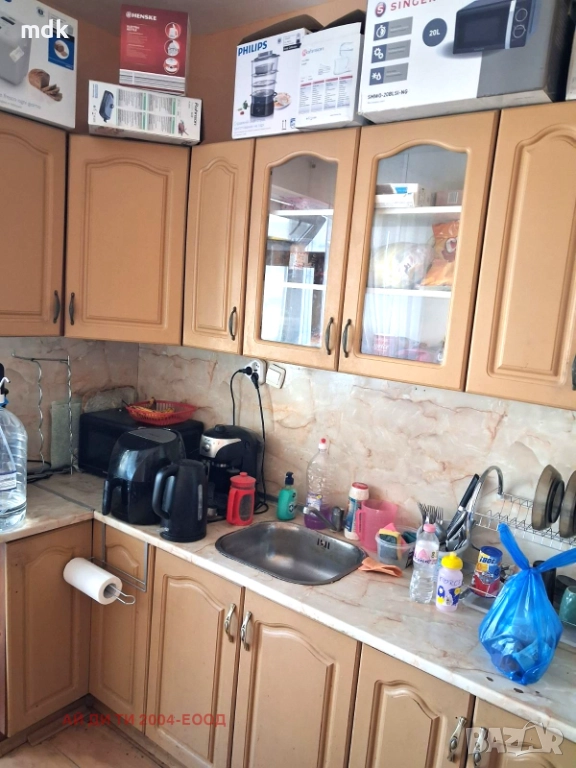 Голям 2-стаен монолит Кършияка - Панаира, снимка 1