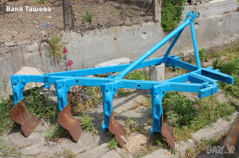 Продавам плуг , снимка 1