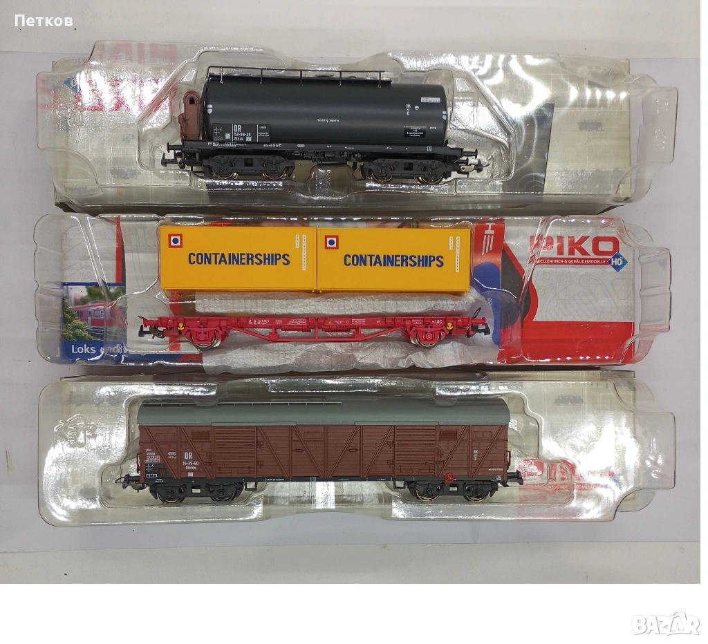 Товарни вагони четириосни Piko мащаб H0, снимка 1