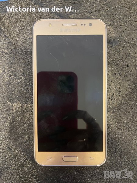 Samsung J500 златен, със счупен дисплей за части, снимка 1
