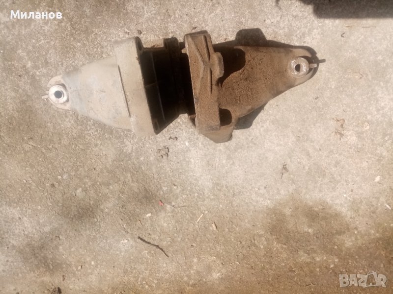 Продавам 2 бр. конзоли за двигател на Мерцедес цлк 200, снимка 1