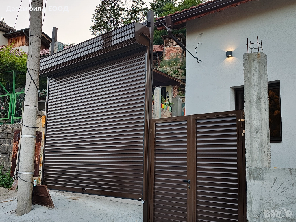 Гаражни врати. Секционни врати. Промишлени врати., снимка 1