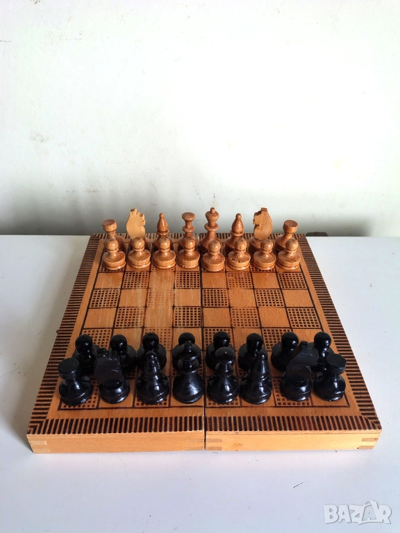 Страхотен Стар Дървен Шах, снимка 1
