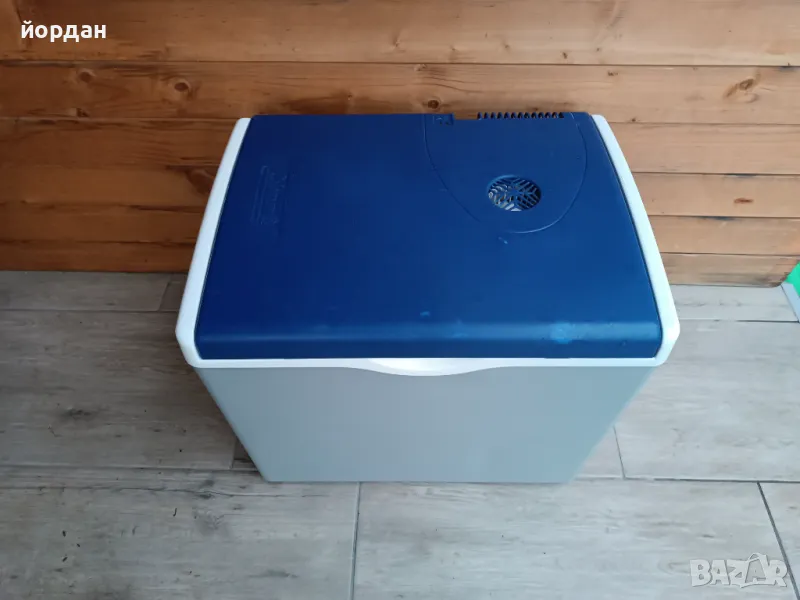 Хладилна чанта Coleman 12/220 волта, снимка 1