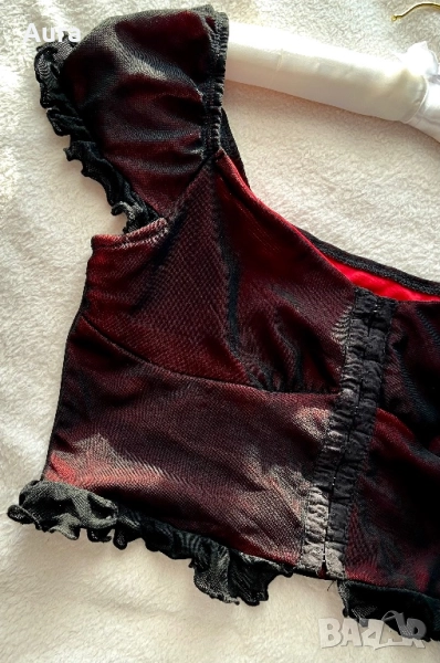 corset-style crop top, снимка 1