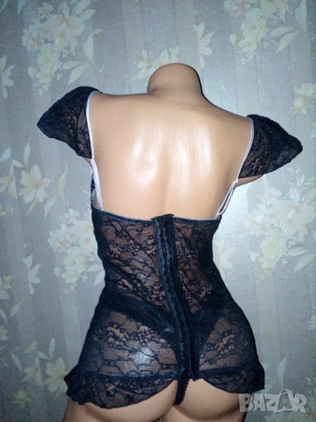 Чудесен луксозен комплект корсет 85 В и прашки Л, снимка 1
