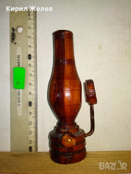 Стара РЪЧНО ИЗРАБОТЕНА от ДЪРВО ГАЗЕНА ЛАМПА За РЕТРО ИНТЕРИОР в МЕХАНА БИТОВ КЪТ КОЛЕКЦИЯ 41416, снимка 1
