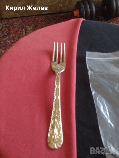 Стара вилица много красива орнаментика перфектно състояние с маркировка ITALI за КОЛЕКЦИЯ 33078, снимка 1