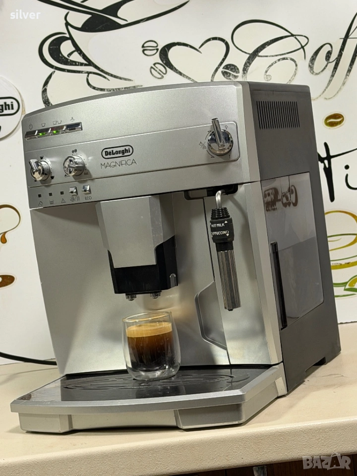 Кафемашина кафе автомат delonghi magnifica с гаранция, снимка 1